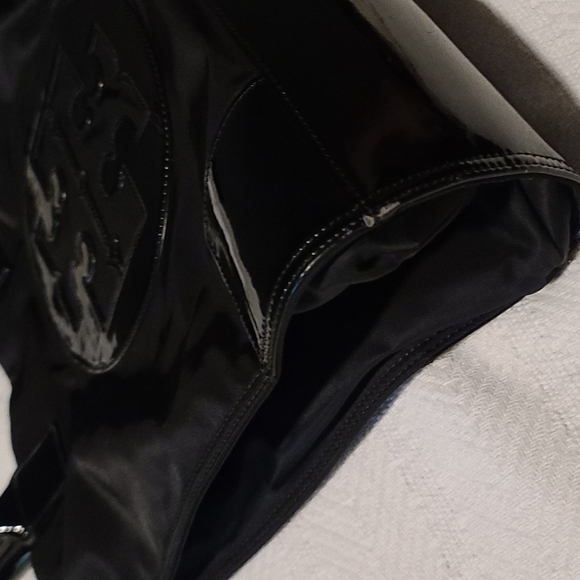 Tory Burch black gym bag - Picture 3 of 3